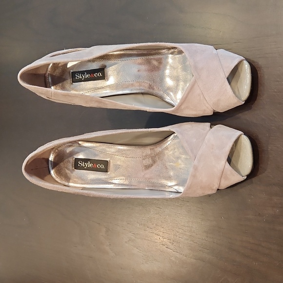 Style & Co womans suede heel size 8 gray - Picture 3 of 16
